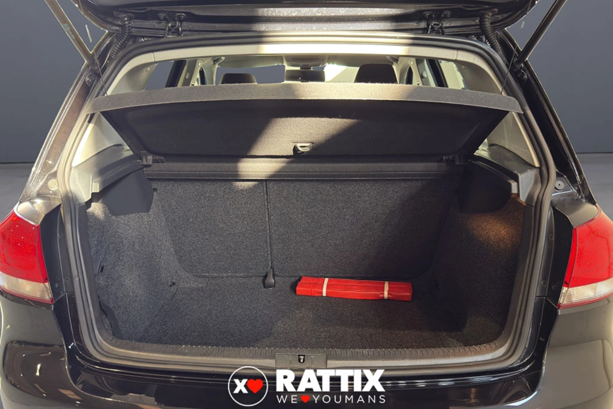 VOLKSWAGEN golf vi 2008 Golf 5p 1.6 tdi bm